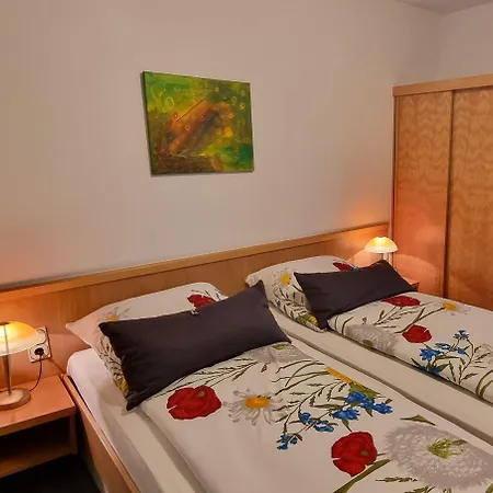 Alt Oesselse Hotell 2*