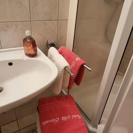 Alt Oesselse Hotell 2*