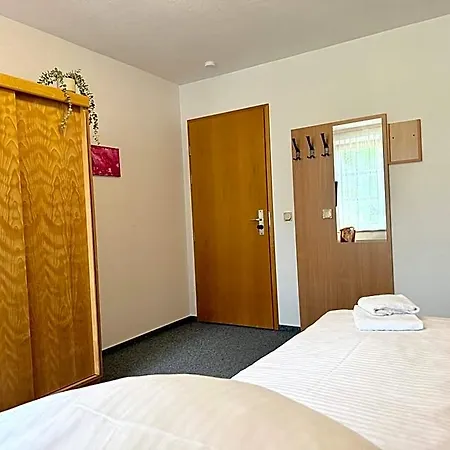 Hotel Alt Oesselse 2*
