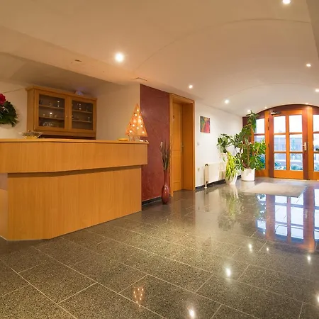 Alt Oesselse 2* Sarstedt