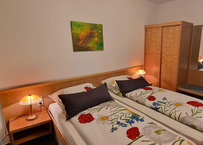 Alt Oesselse Hotel 2*